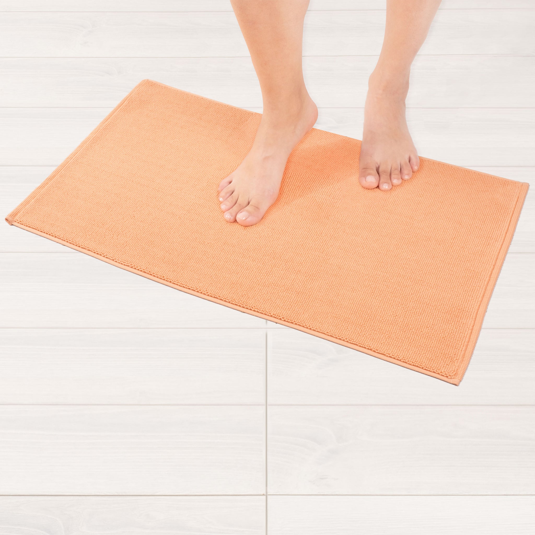 American Soft Linen 100% Cotton Bath Mat Rugs, 17x24 inches Slip Resistant Bottom Base Bath Mats for Bathroom