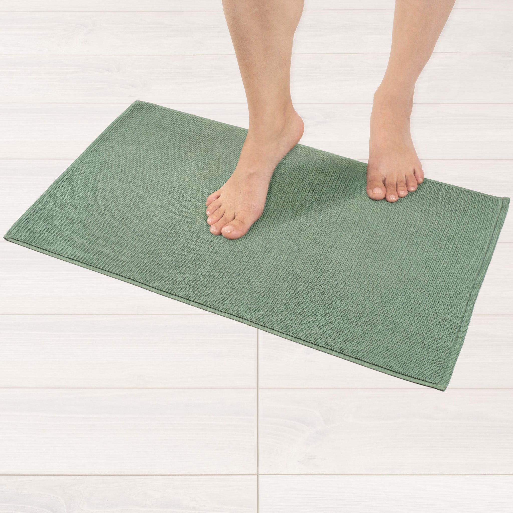 American Soft Linen 100% Cotton Bath Mat Rugs, 17x24 inches Slip Resistant Bottom Base Bath Mats for Bathroom