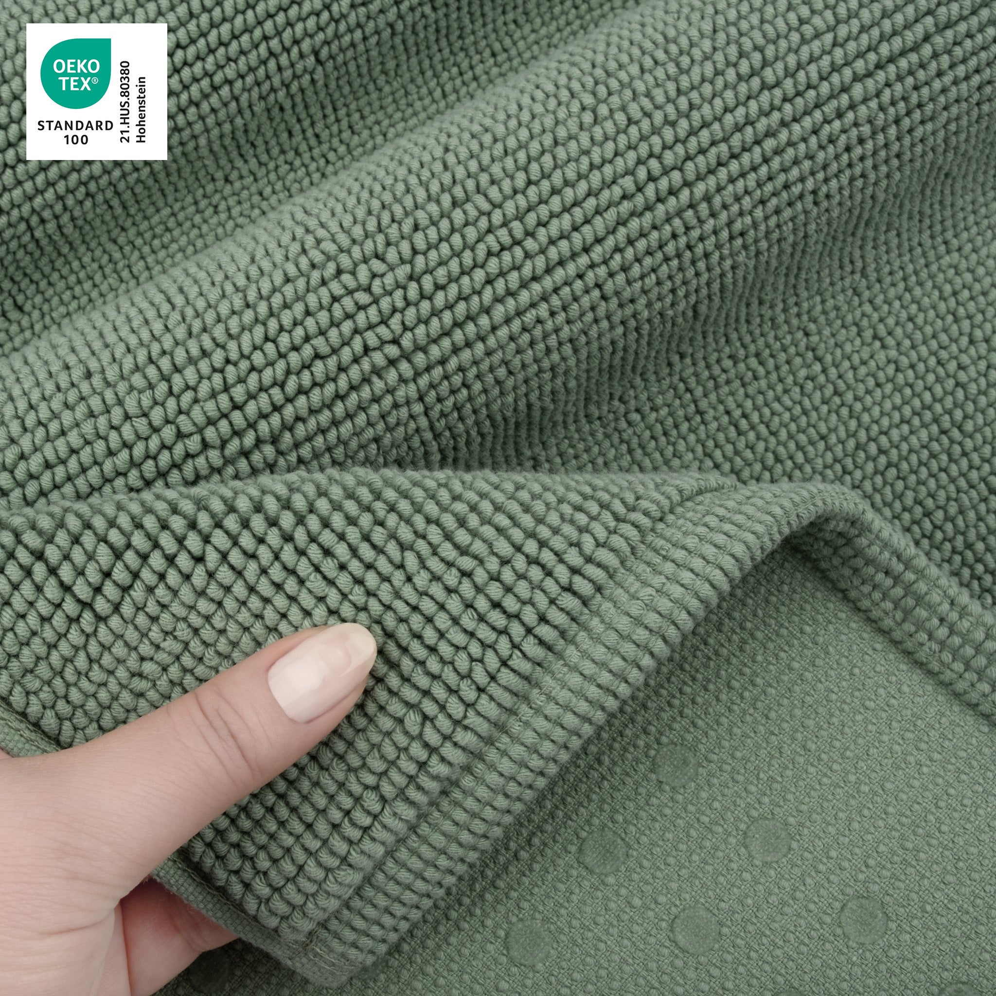 American Soft Linen 100% Cotton Bath Mat Rugs, 17x24 inches Slip Resistant Bottom Base Bath Mats for Bathroom