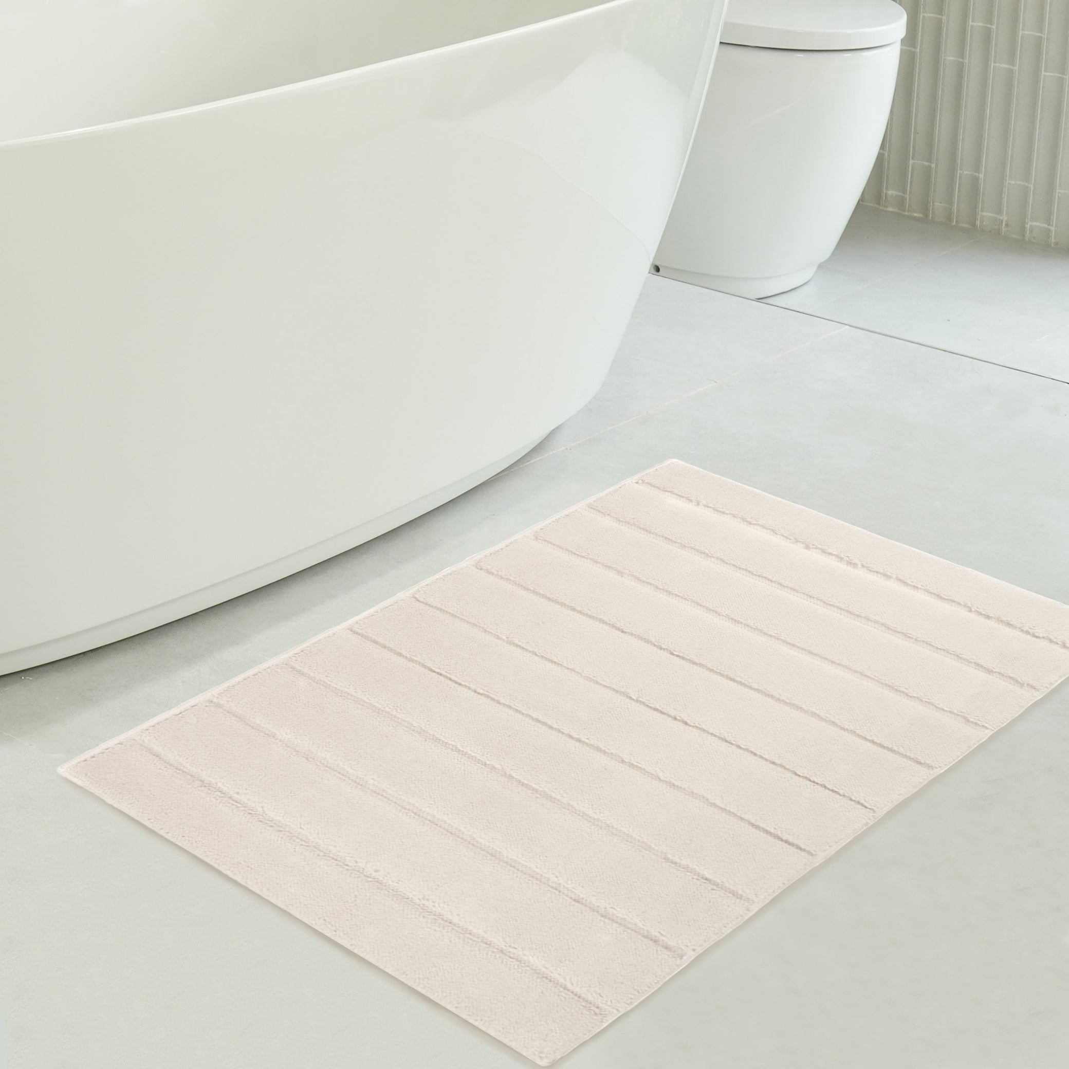 American Soft Linen Katiy Bath Rug – 21x34 Inches Non-Slip Premium Cotton Comfort - Bath Mats for Bathroom