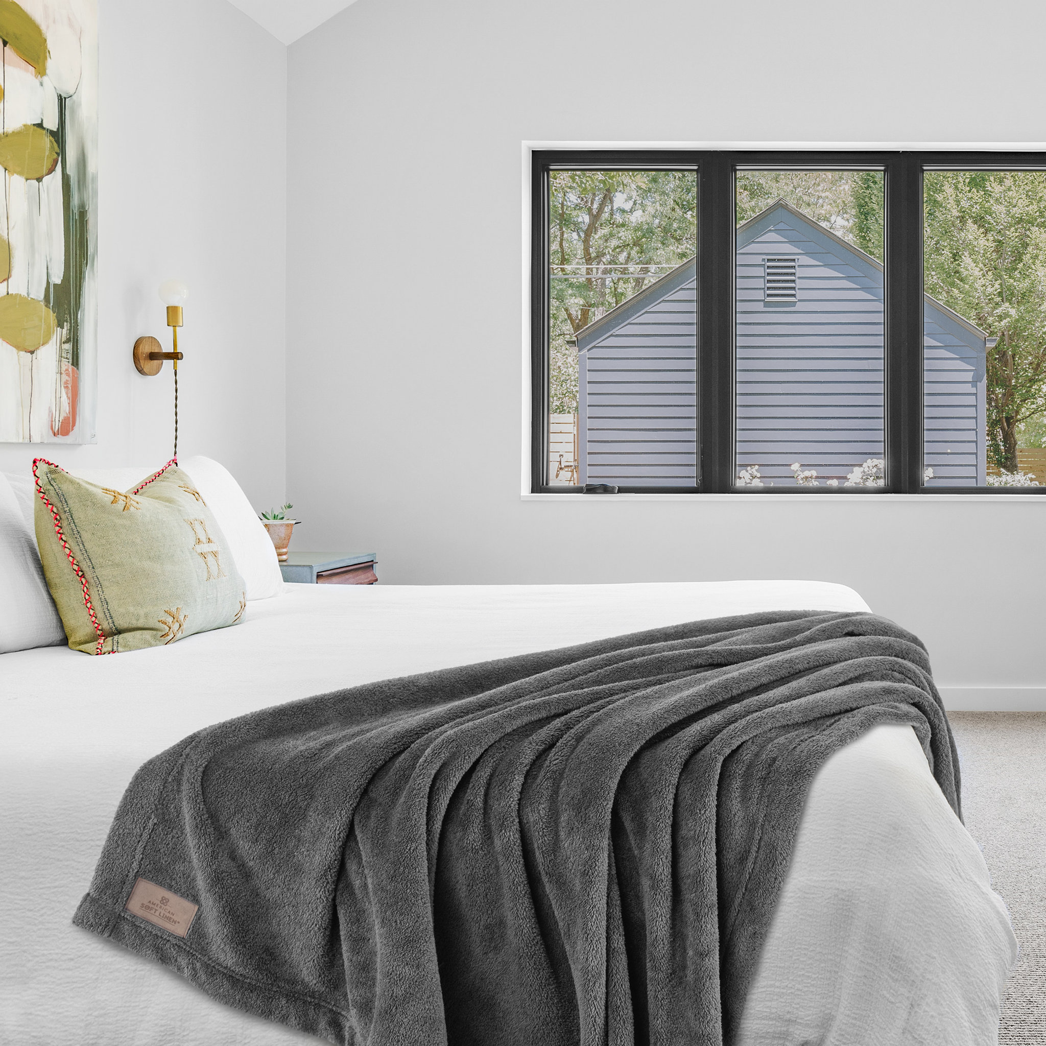 American Soft Linen - Bedding Fleece Blanket - Wholesale - 15 Set Case Pack - Twin Size 60x80 inches - Gray - 2