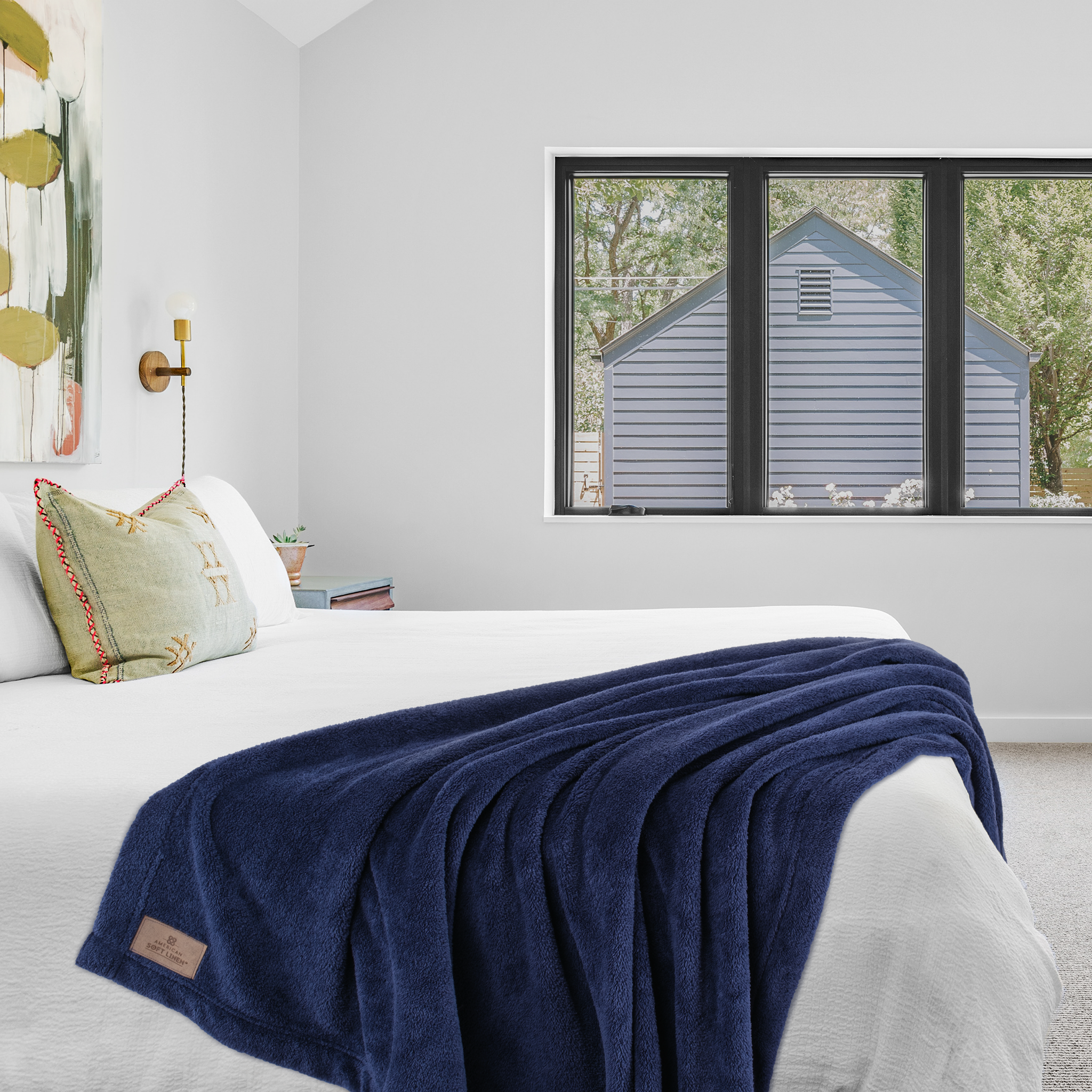 American Soft Linen - Bedding Fleece Blanket - Wholesale - 15 Set Case Pack - Twin Size 60x80 inches - Navy-Blue - 2