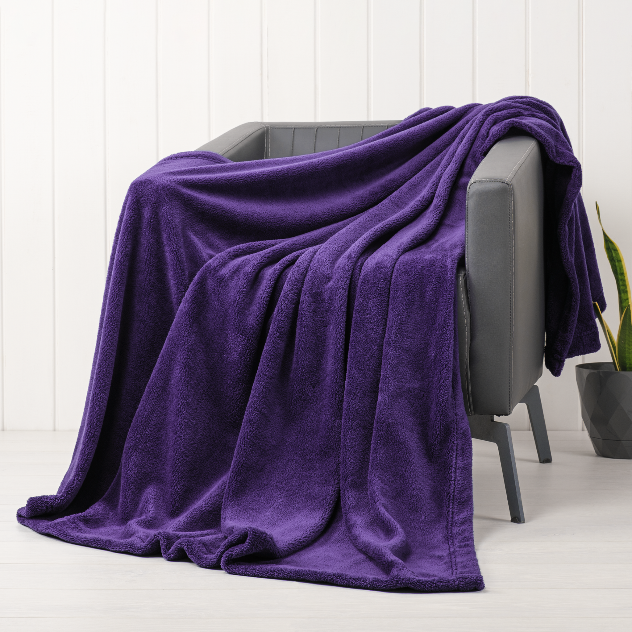 American Soft Linen - Bedding Fleece Blanket - Wholesale - 15 Set Case Pack - Twin Size 60x80 inches - Purple - 1