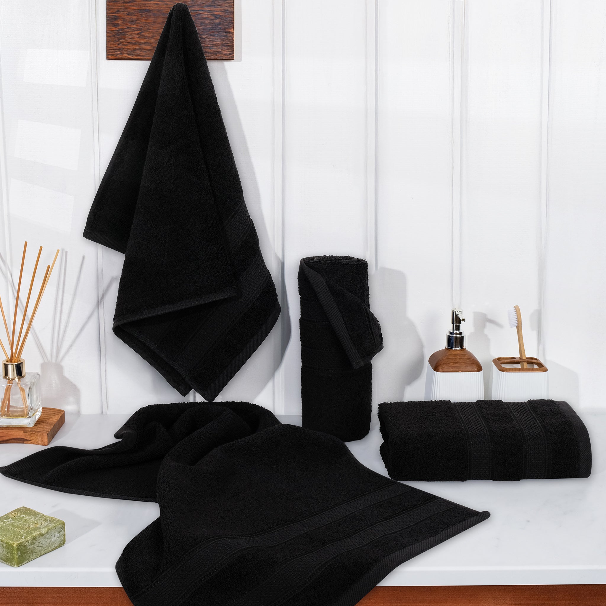 American Soft Linen Salem 4-Pack Hand Towel Sets, 100% Cotton Luxury Turkish Towels, Super Soft, Absorbent, Premium Wholesale Hand Towels - Black 2