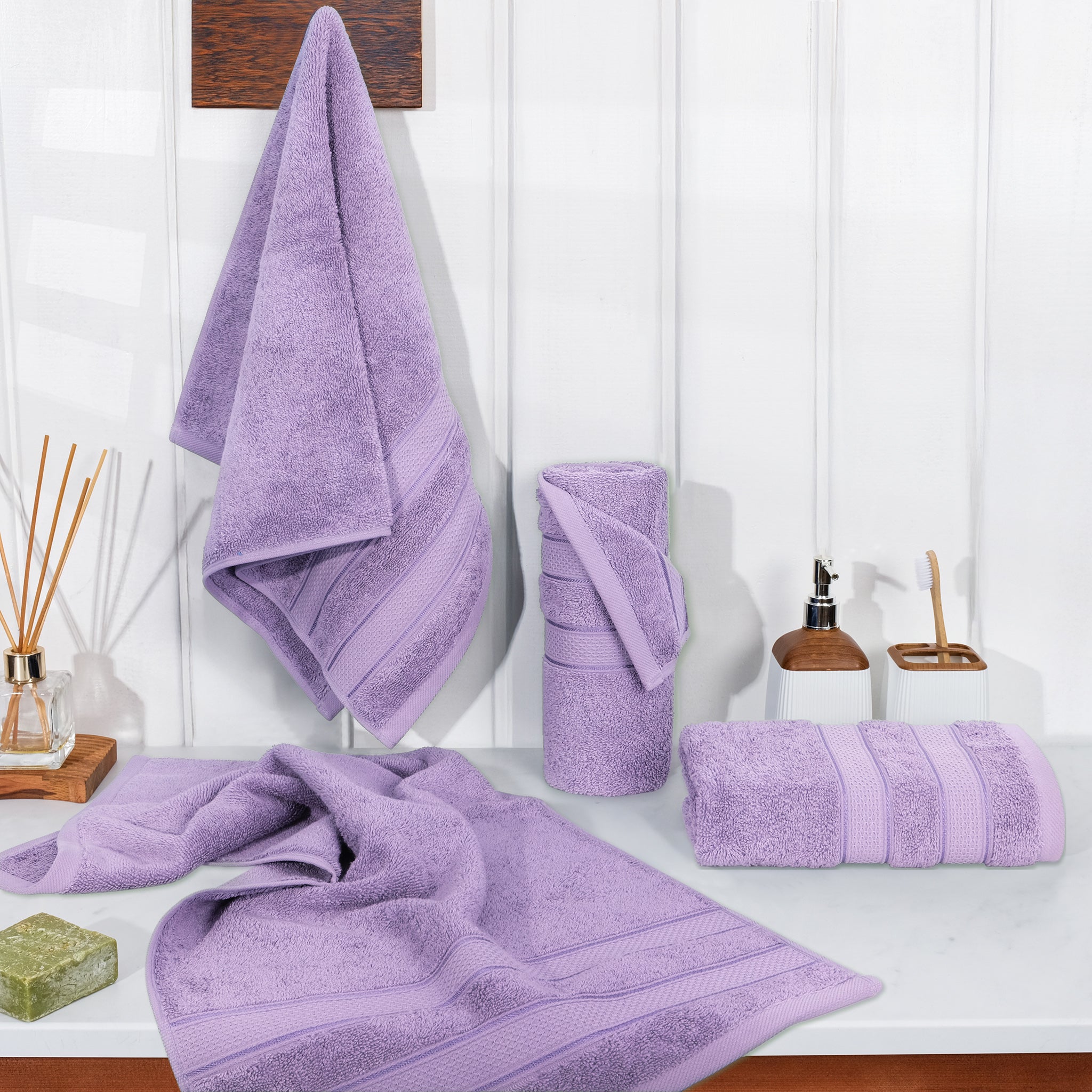American Soft Linen Salem 4-Pack Hand Towel Sets, 100% Cotton Luxury Turkish Towels, Super Soft, Absorbent, Premium Wholesale Hand Towels - Lilac 2