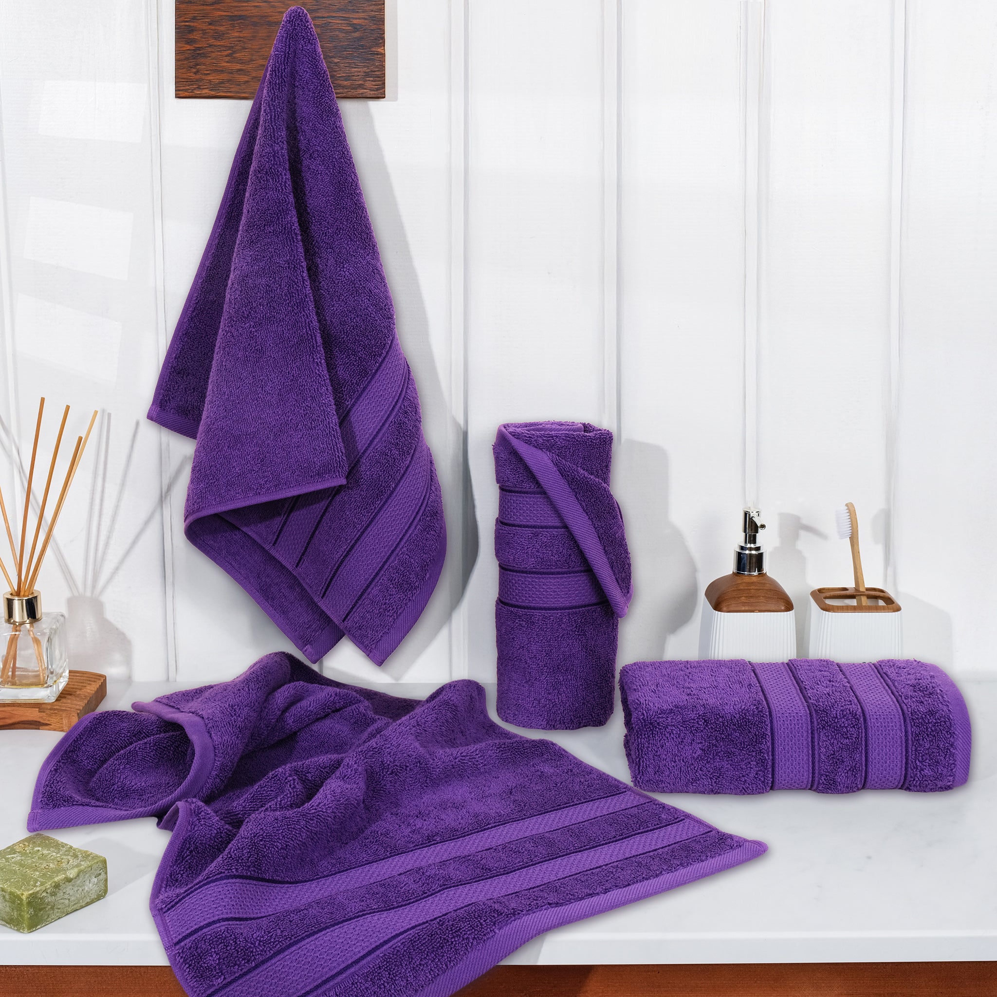 American Soft Linen Salem 4-Pack Hand Towel Sets, 100% Cotton Luxury Turkish Towels, Super Soft, Absorbent, Premium Wholesale Hand Towels - Purple 2