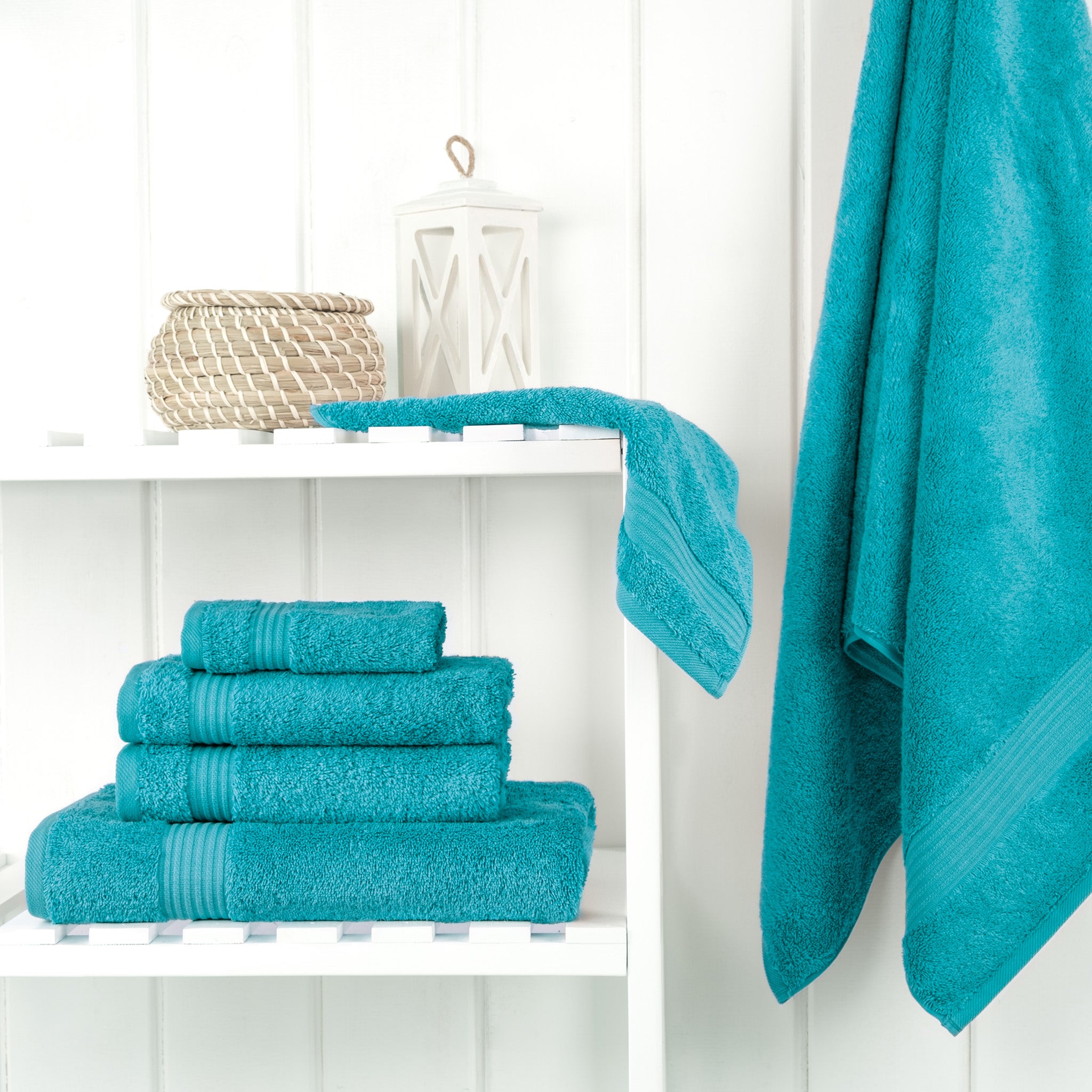American Soft Linen Luxury 4 Piece Bath Towel Set, 100% Cotton Turkish  Towels for Bathroom, Turquoise 