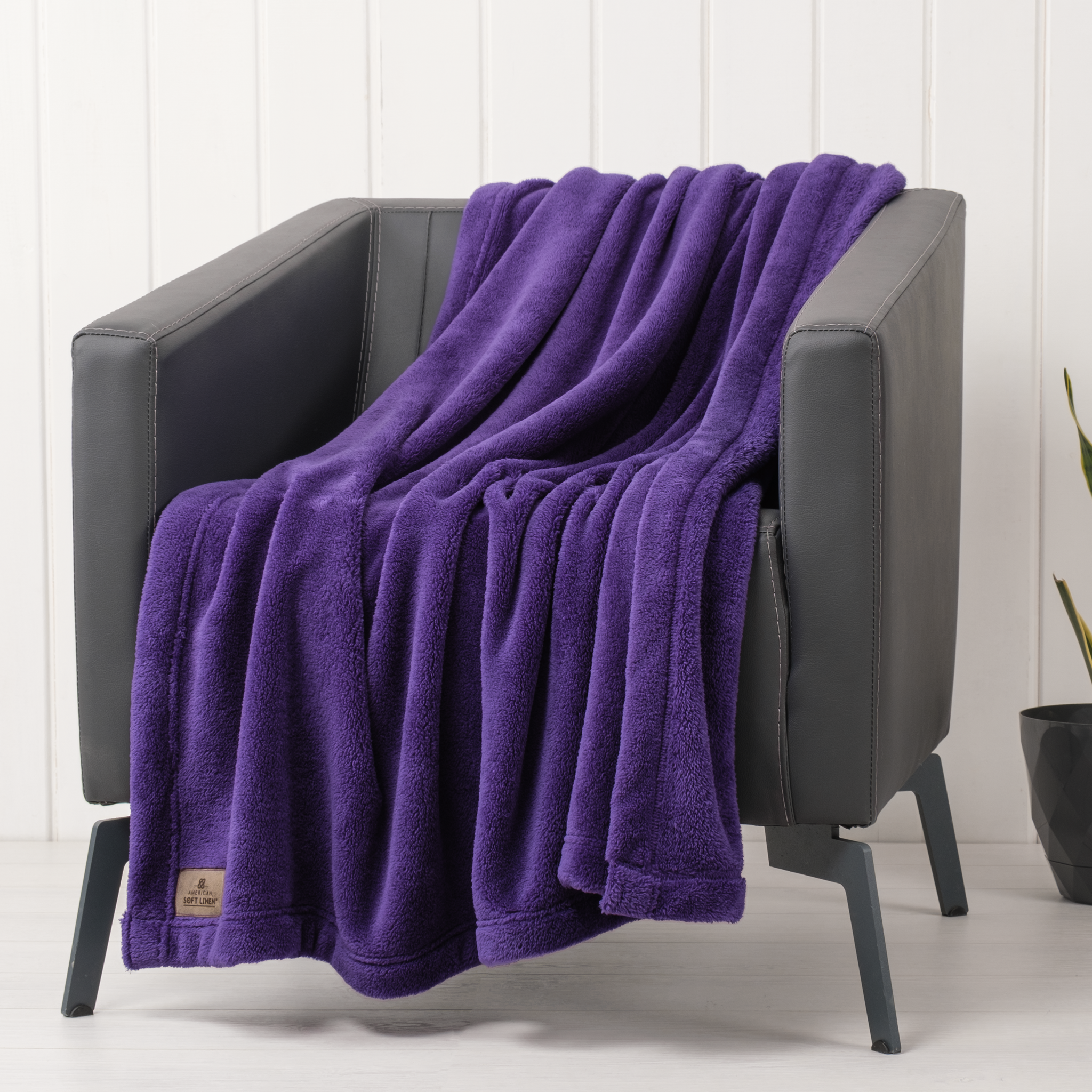 American Soft Linen - Bedding Fleece Blanket - Throw Size 50x60 inches - Purple - 1