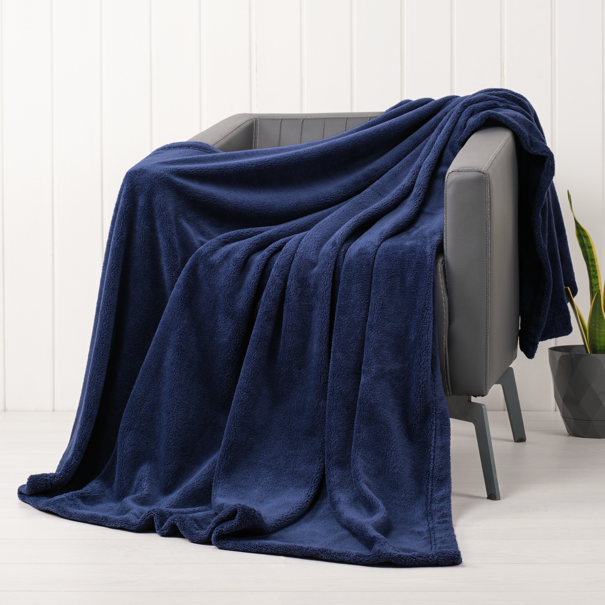American Soft Linen - Bedding Fleece Blanket - Twin Size 60x80 inches - Navy-Blue - 1
